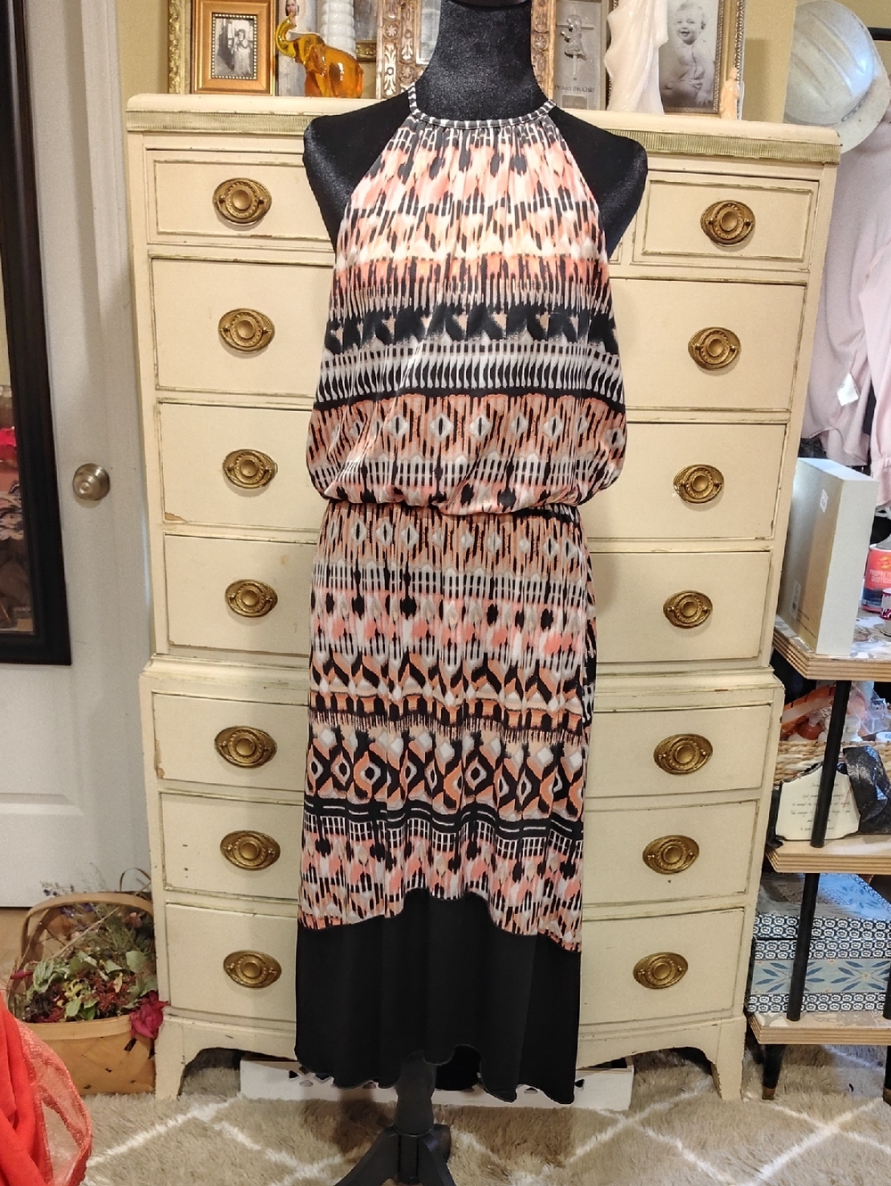 Sleeveless Printed Maxi Dress in Peach and Black